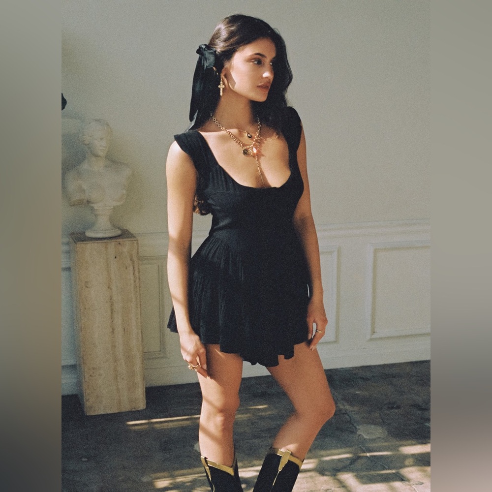 Vanessa mooney-The Elisabeth romper dress-black